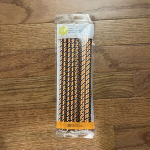 NWT Wilton Halloween Treat Sticks 25 Ct - Cake Chocolate Pops - Orange Black